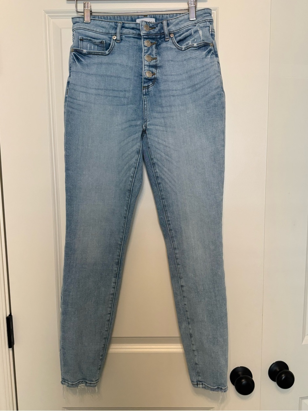 LOFT Curvy High-Rise Skinny Jeans